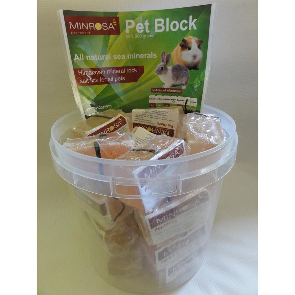 Minrosa Pet Blocks Display Bucket 20 X 200G