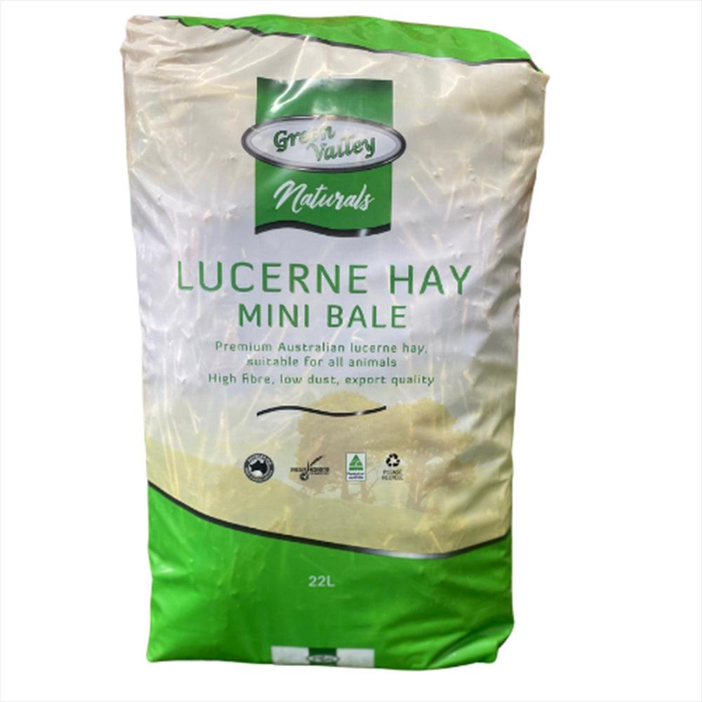 Green Valley Naturals Mini Lucerne Bale 22L